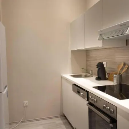 Rent - Homeland Apartment *